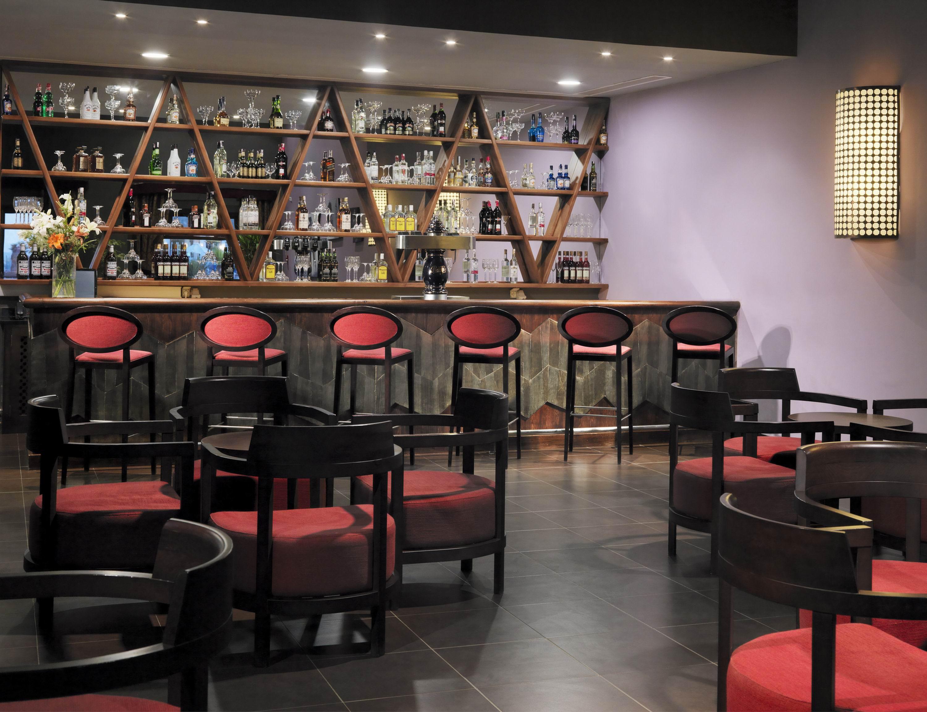 Iberostar Waves Saidia Hotel Ngoại thất bức ảnh The bar at the hotel