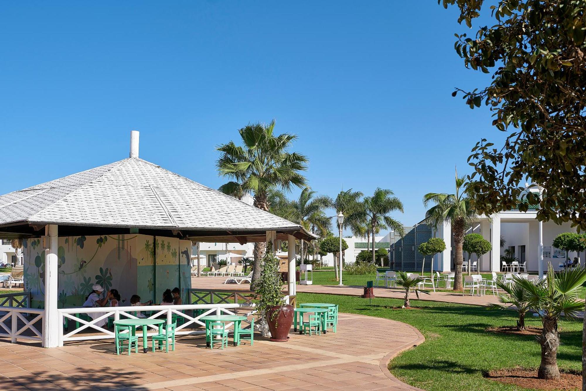 Iberostar Waves Saidia Hotel Ngoại thất bức ảnh The campus of the University of Djerba