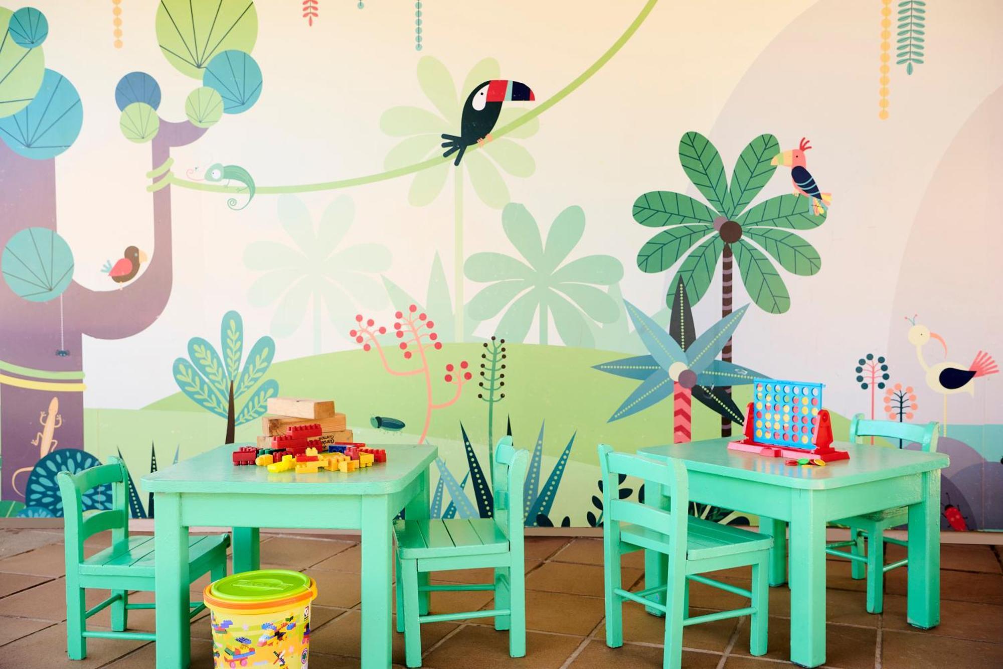 Iberostar Waves Saidia Hotel Ngoại thất bức ảnh Childcare centre